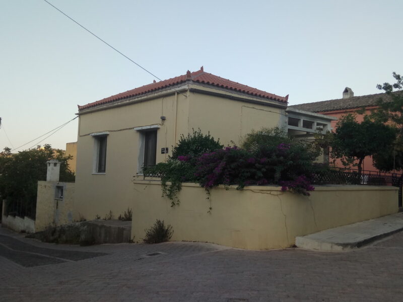 EOIKONOMO-ARXANES-MONOKATOIKIA