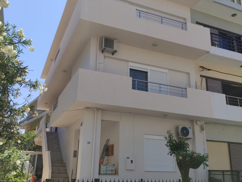 EXOTERIKI-ANAKAINISI-POLYKATIKIAS-HRAKLEIO-1-rotated.